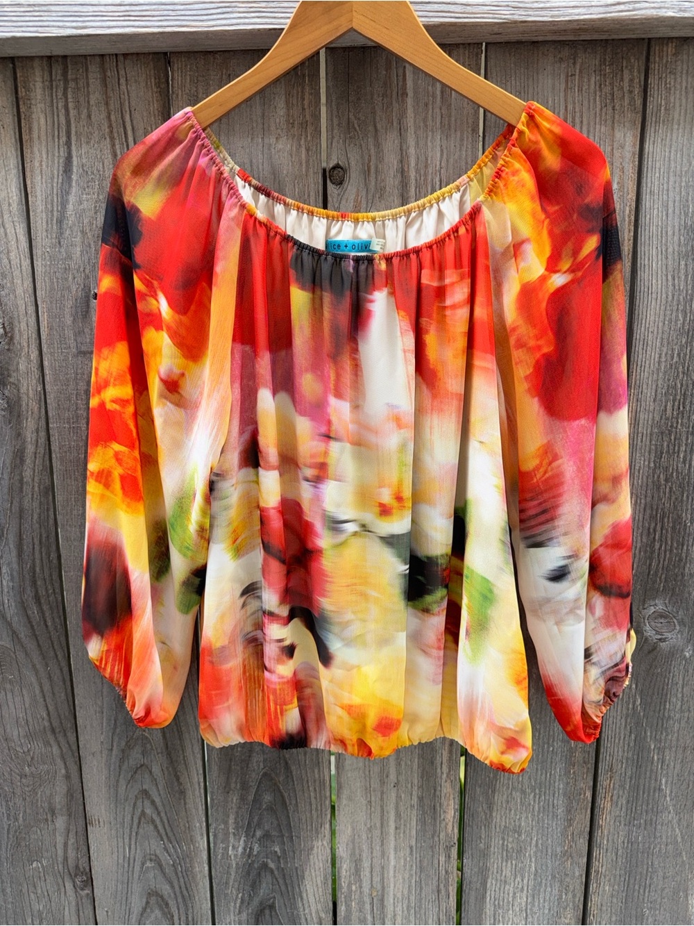 Alice + Olivia Flame Colored Abstract Print Balloon Sleeve Blouse Size Medium
